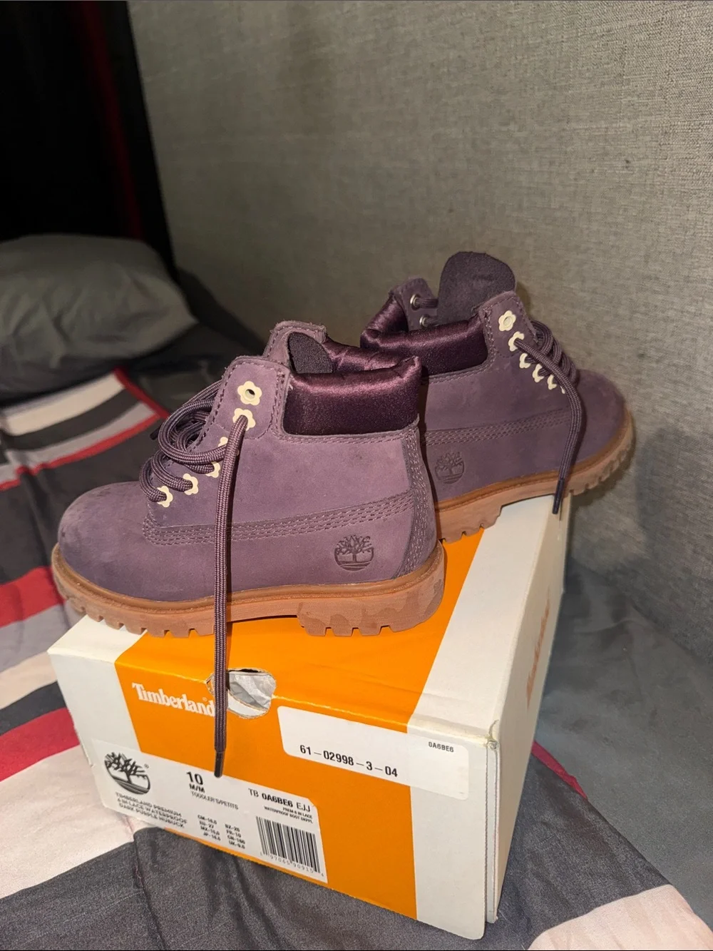 Timberland Kids Purple Nubuck Lace-Up Boots with Tan Lug Sole